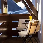 Mooshof نيوستيف ام ستوبيتا