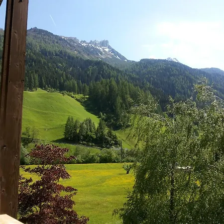 Mooshof نيوستيف ام ستوبيتا